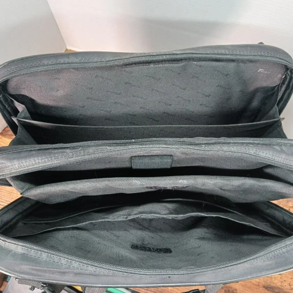 Targus CityLite Laptop Briefcase Shoulder Bag with Padded 15